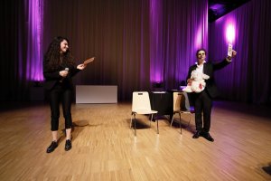 show-mentalisme-theatre-de-la-garenne-fineltain-4-300x200  